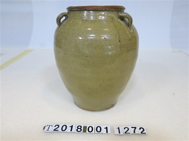 臺灣島窯三耳豬油甕 (共1張)