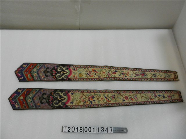 花鳥圖騰肩飾 (共1張)