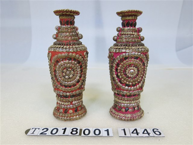 小貝殼裝飾花瓶 (共1張)