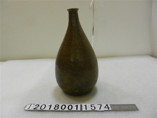 陶製一輪花瓶 (共1張)