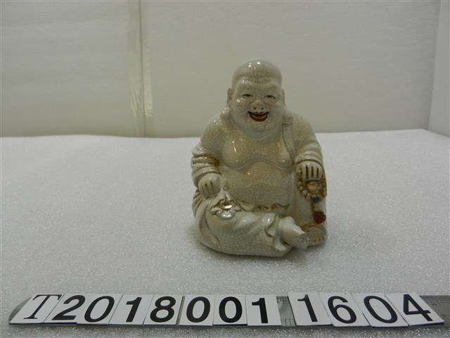 陶瓷白色盤腿彌勒佛神像 (共1張)