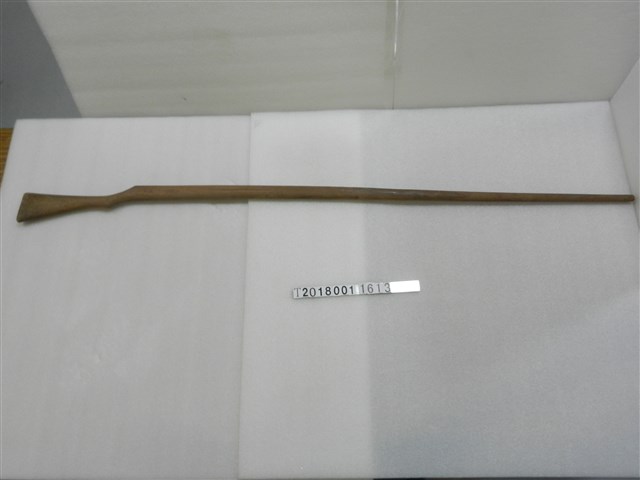 木製長槍 (共1張)
