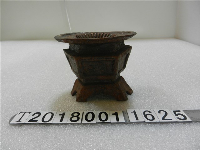 木製六角紅龜模具 (共2張)
