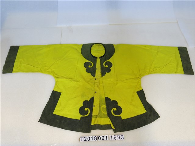 城隍廟圓領黑色緄邊對襟衫 (共2張)