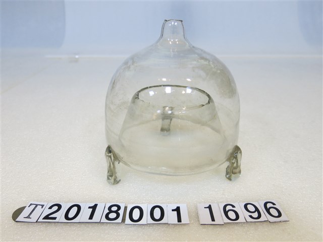 三足圓形窄口捕蚊器 (共1張)