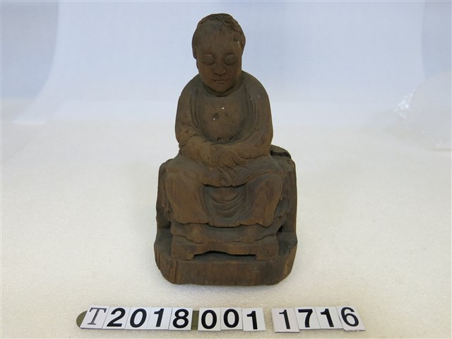 木雕面容安詳土地婆 (共1張)