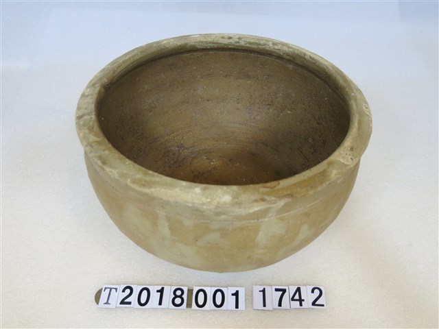 磚燒圓形水缸 (共1張)