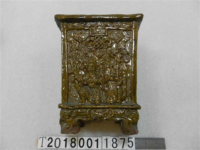 陶製關公香桶 (共2張)