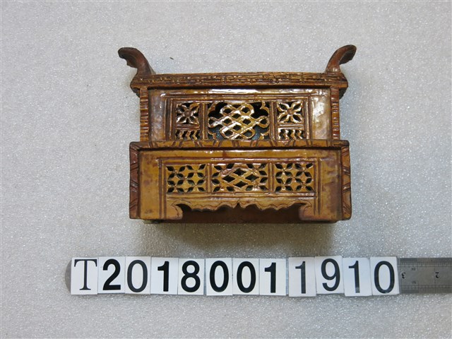 窗花紋雙層薦盒 (共1張)