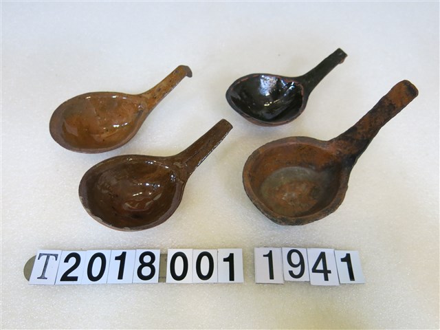 陶製湯匙組 (共1張)