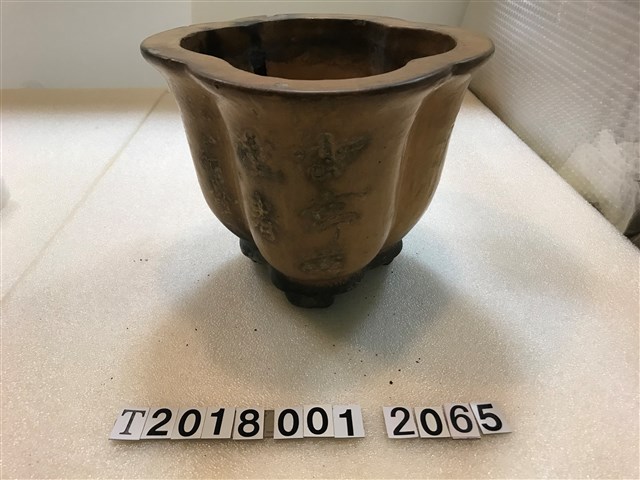 瓜造型花盆 (共2張)