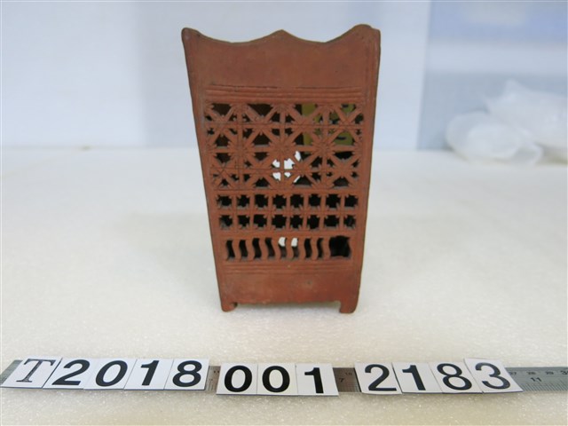 「六甲毛獻仂」磚燒筷桶 (共1張)