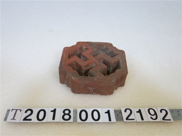 卍字窗花 (共1張)