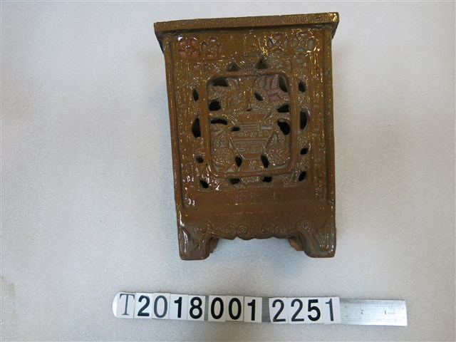 花朵瓶子紋飾香筒 (共2張)