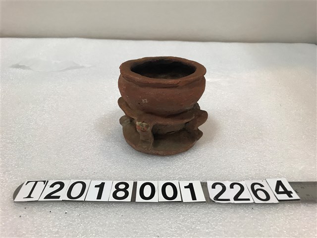 磚燒圓形小香爐 (共1張)