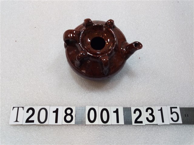 陶瓷五把手壺 (共1張)