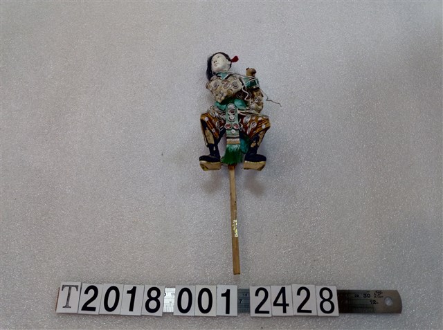 背孩藝閣紙泥塑人偶 (共1張)