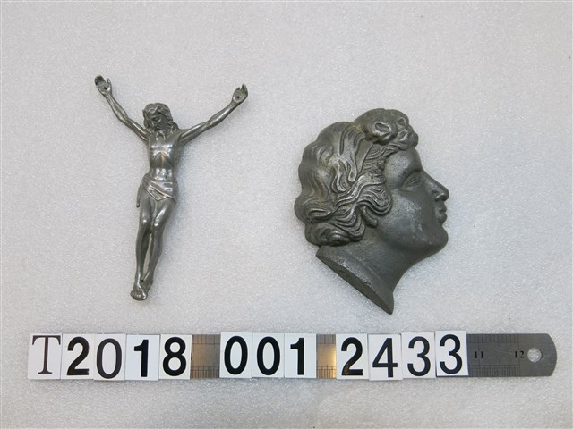 鋁製西洋人型擺飾 (共1張)