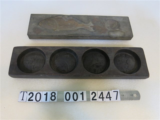 木製魚圖案糕餅模具 (共1張)