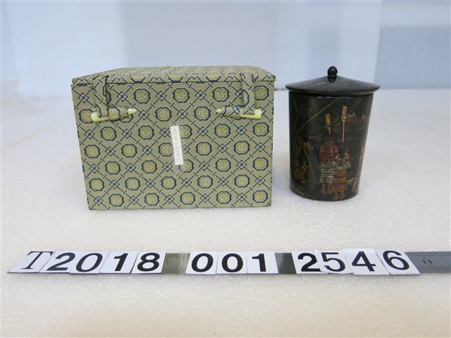 木製番女杵歌有蓋漆器茶杯含錦盒 (共1張)