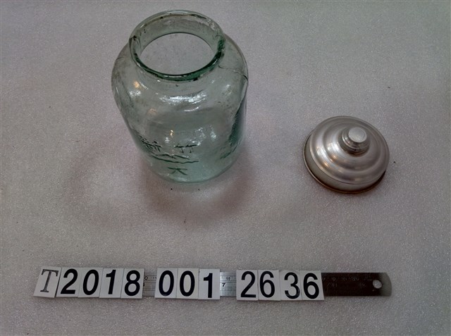 含蓋新竹字圓柱型餅乾罐 (共1張)