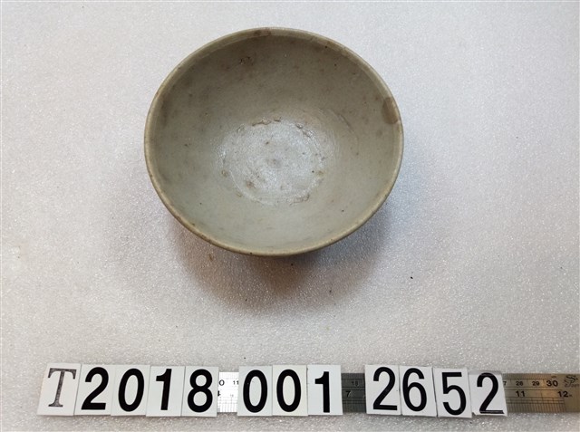 未上釉藍色幾何紋飾碗 (共2張)