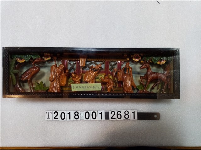 鶴鹿神仙孩童雕刻紅眠床床頭裝飾 (共1張)