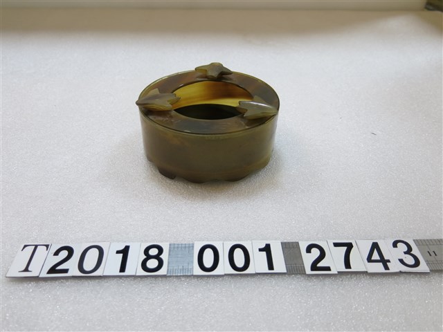 牛角圓柱體置物盒 (共1張)
