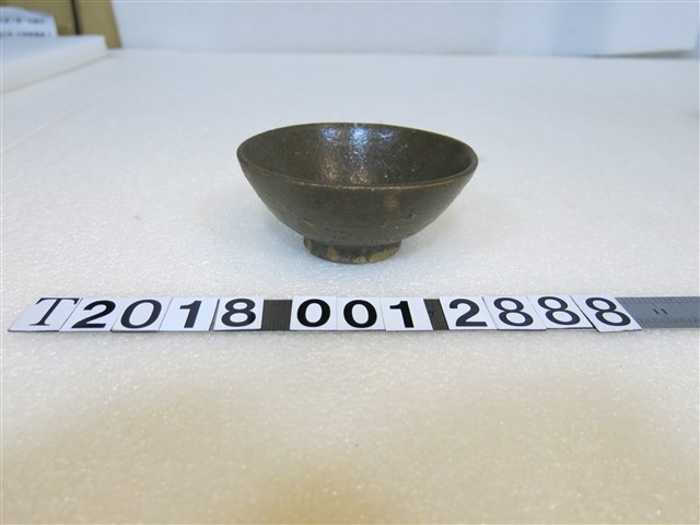 黑色陶瓷臺灣老碗 (共1張)