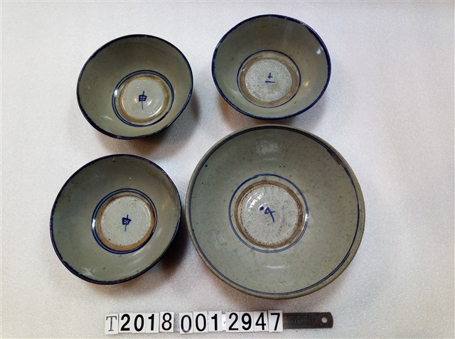 陶瓷公雞圖樣碗 (共2張)