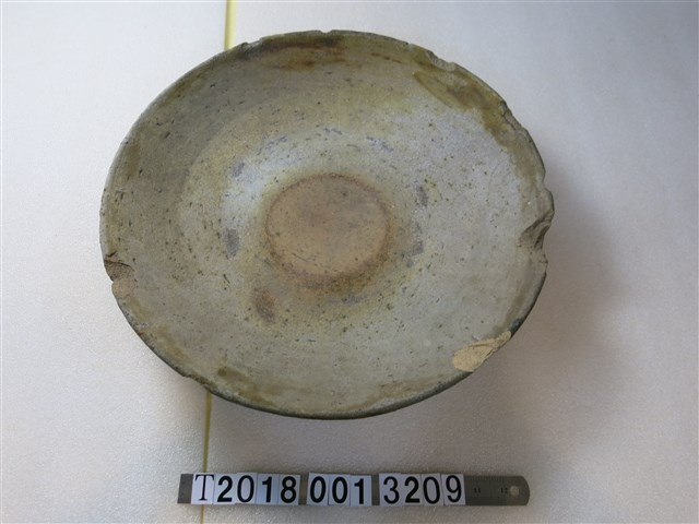 陶製林榮飛盤子 (共2張)