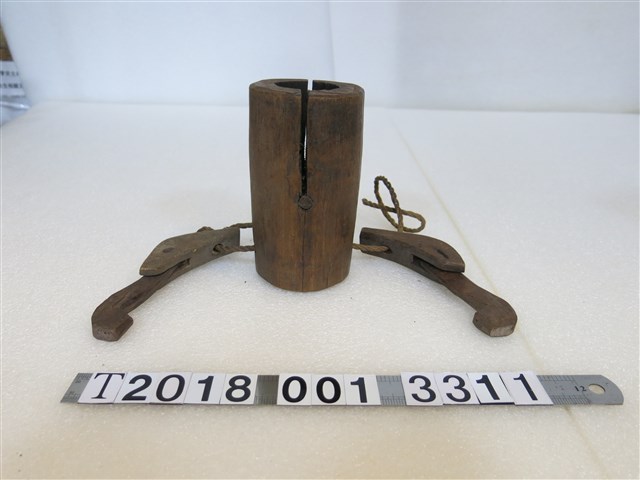 木製牛用牛鈴 (共1張)