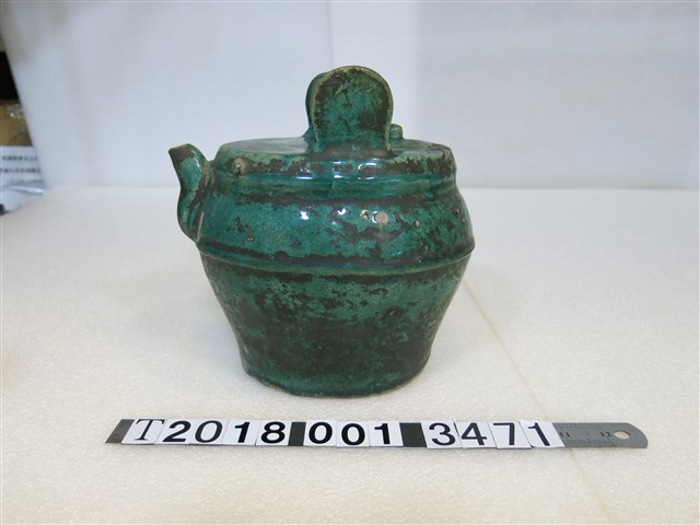 陶製綠色油罐 (共1張)