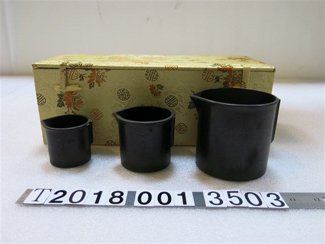 一三五竕量杯組 (共1張)