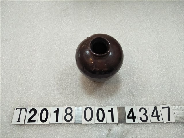 新乾坤丸藥罐 (共1張)