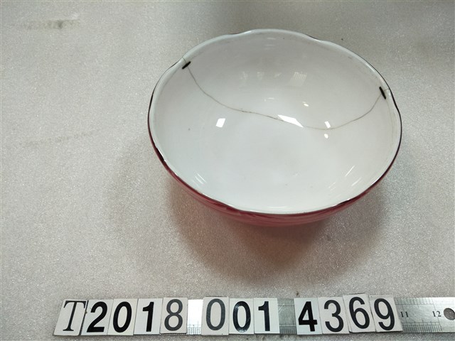 有補釘剉冰碗 (共1張)