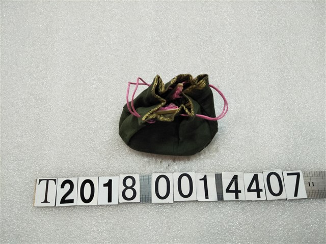 綠色FORMOSA OOLONG TEA茶袋 (共2張)