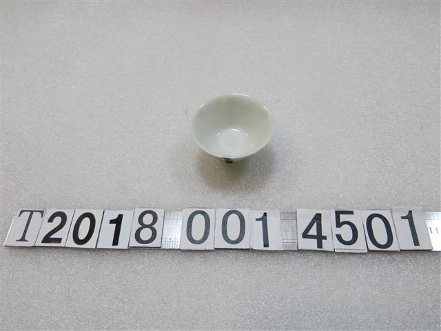 陶瓷製木魂祭記念杯 (共1張)