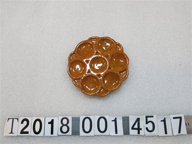 陶製陳炳郁學生作品裝飾品 (共1張)