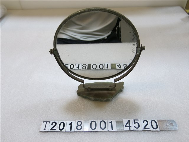 臺灣造型底座鏡子 (共1張)