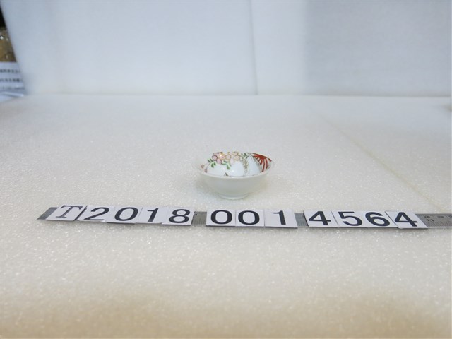 陶瓷製余紀除隊紀念杯 (共1張)