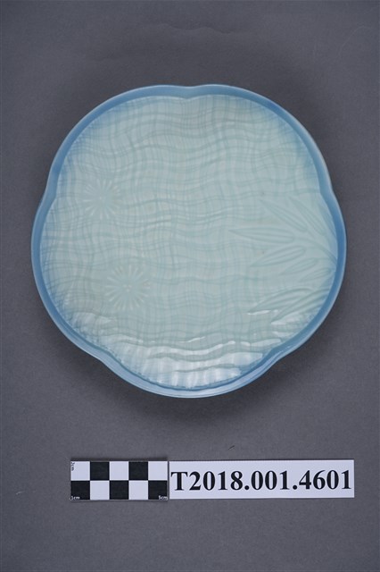 宜蘭郡軍事奉公會御慰問品紀念盤 (共4張)