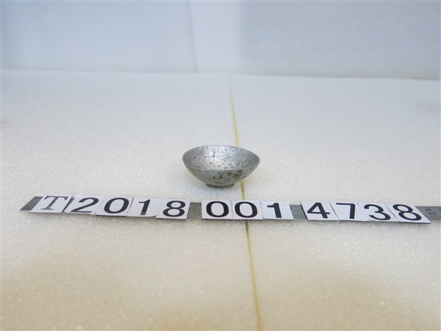 日本軍旗紋飾小酒杯 (共1張)