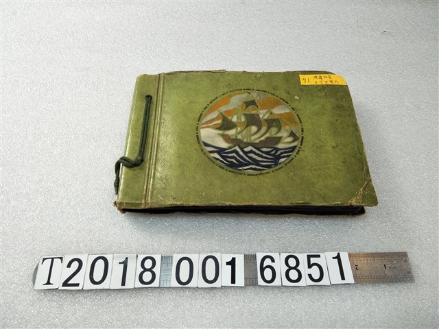 女學生人物沙龍寫真帖 (共2張)