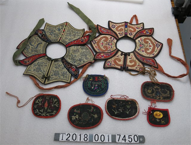 兒童花紋刺繡肩飾 (共1張)