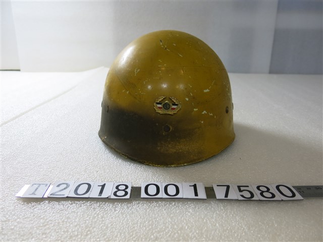 鐵路民防用頭盔 (共1張)