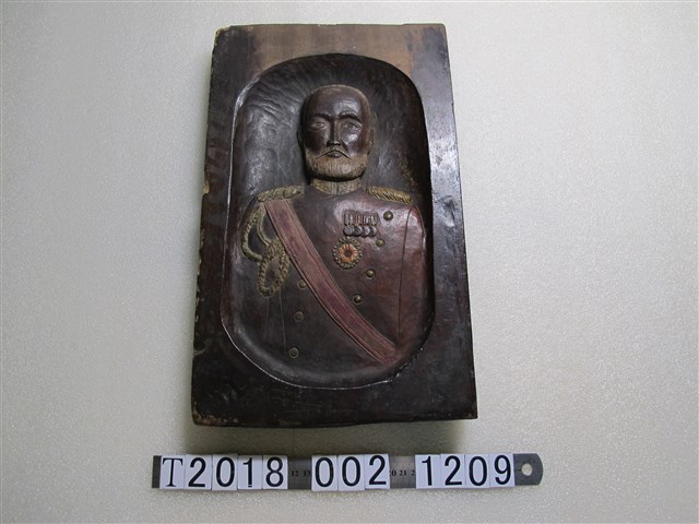 乃木希典總督木雕像 (共1張)