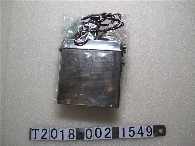 金屬製煤油燈 (共1張)