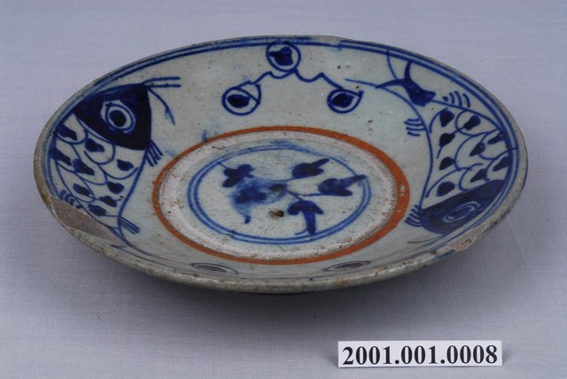 手繪青花雙魚紋大圓盤