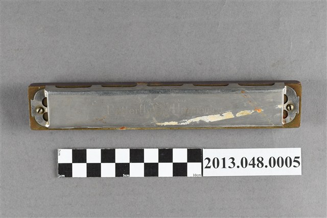 蝴蝶牌複音口琴